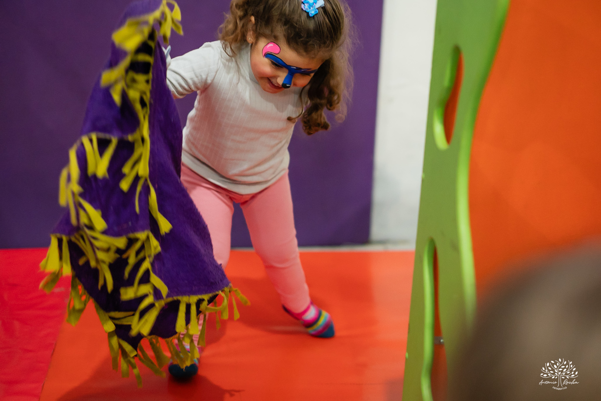 fotografia infantil - festa pirata - fotos criativas - fotografia de aniversário - fotógrafo em Pelotas - Antonio Rocha Fotografias - infância e memórias - fotografia espontânea - Arte e Riso - fotografia de família - fotos divertidas - parabéns - docinho