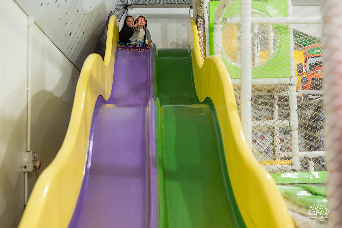 fotografia infantil - festa pirata - fotos criativas - fotografia de aniversário - fotógrafo em Pelotas - Antonio Rocha Fotografias - infância e memórias - fotografia espontânea - Arte e Riso - fotografia de família - fotos divertidas - parabéns - docinho