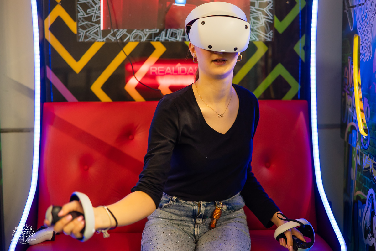 aniversário infantil - fotografia infantil - fotógrafia de aniversário - Candy Club - decoração Monster High - fotos espontâneas - fotografia de família - Antonio Rocha Fotografias - registrar Pelotas - lembranças de infância - tirolesa - touro mecanico