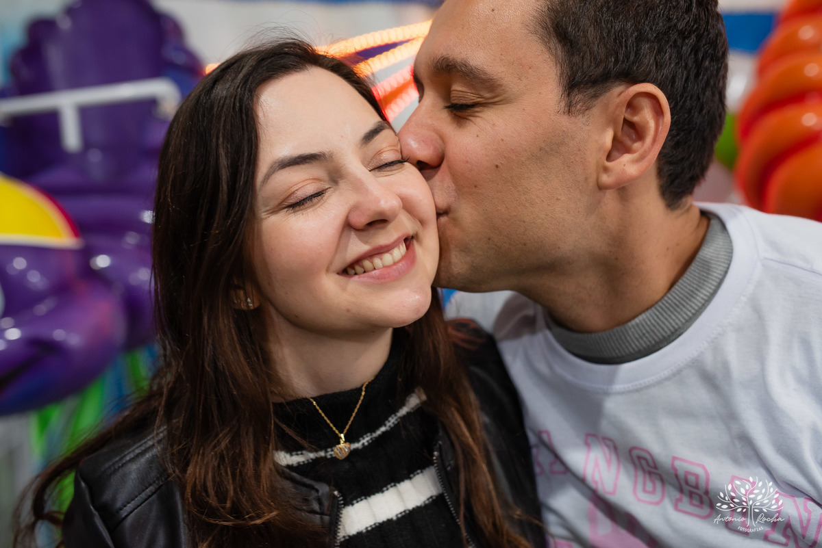 fotografia de aniversário infantil - Stray Kids - Arte em Decorar - Feliz Lee – divina bolacha - fotos espontâneas - pula corda nostalgia - Abelinha - Pelotas- Antonio Rocha Fotografias – Mundo de Alice – Pular Corda – Aniversário de Adolescente