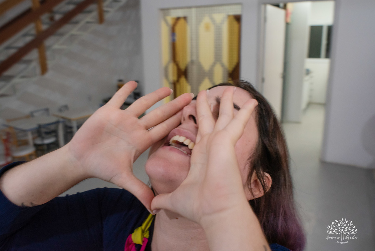 fotografia de aniversário infantil - Stray Kids - Arte em Decorar - Feliz Lee – divina bolacha - fotos espontâneas - pula corda nostalgia - Abelinha - Pelotas- Antonio Rocha Fotografias – Mundo de Alice – Pular Corda – Aniversário de Adolescente