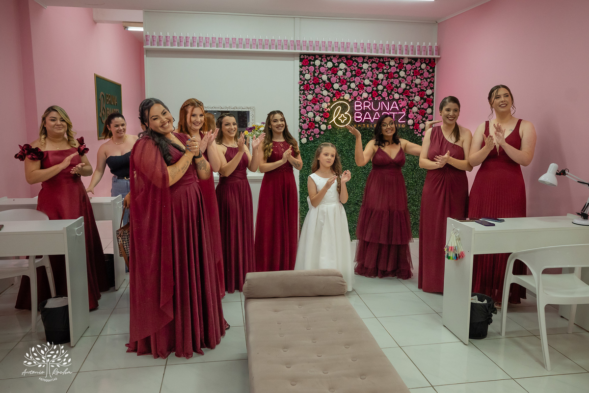 fotógrafos de casamento Pelotas - making of da noiva e do noivo - Quinta Dom Manuel - cerimônia de casamento - festa de casamento animada - dança dos noivos - Vini e Banda - hora do buquê - pré-wedding - Antonio Rocha Fotografias - Renata Dalbann