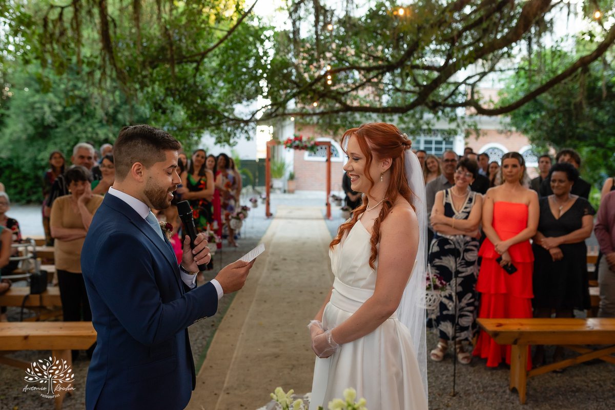 fotógrafos de casamento Pelotas - making of da noiva e do noivo - Quinta Dom Manuel - cerimônia de casamento - festa de casamento animada - dança dos noivos - Vini e Banda - hora do buquê - pré-wedding - Antonio Rocha Fotografias - Renata Dalbann