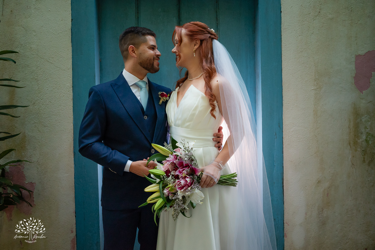 fotógrafos de casamento Pelotas - making of da noiva e do noivo - Quinta Dom Manuel - cerimônia de casamento - festa de casamento animada - dança dos noivos - Vini e Banda - hora do buquê - pré-wedding - Antonio Rocha Fotografias - Renata Dalbann