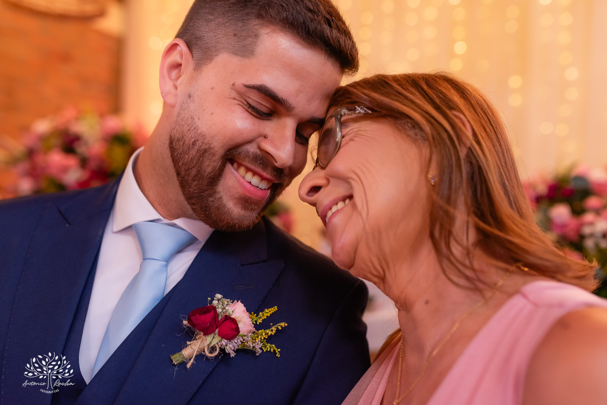 fotógrafos de casamento Pelotas - making of da noiva e do noivo - Quinta Dom Manuel - cerimônia de casamento - festa de casamento animada - dança dos noivos - Vini e Banda - hora do buquê - pré-wedding - Antonio Rocha Fotografias - Renata Dalbann