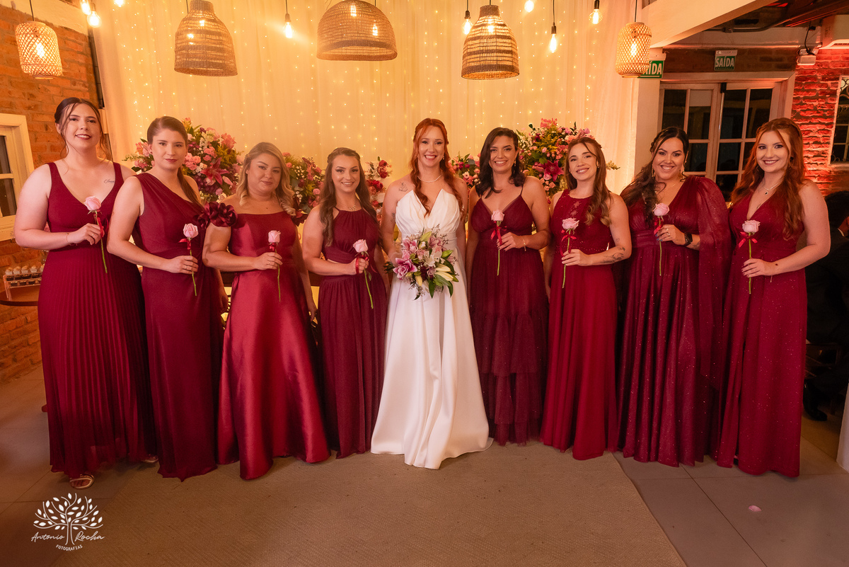 fotógrafos de casamento Pelotas - making of da noiva e do noivo - Quinta Dom Manuel - cerimônia de casamento - festa de casamento animada - dança dos noivos - Vini e Banda - hora do buquê - pré-wedding - Antonio Rocha Fotografias - Renata Dalbann