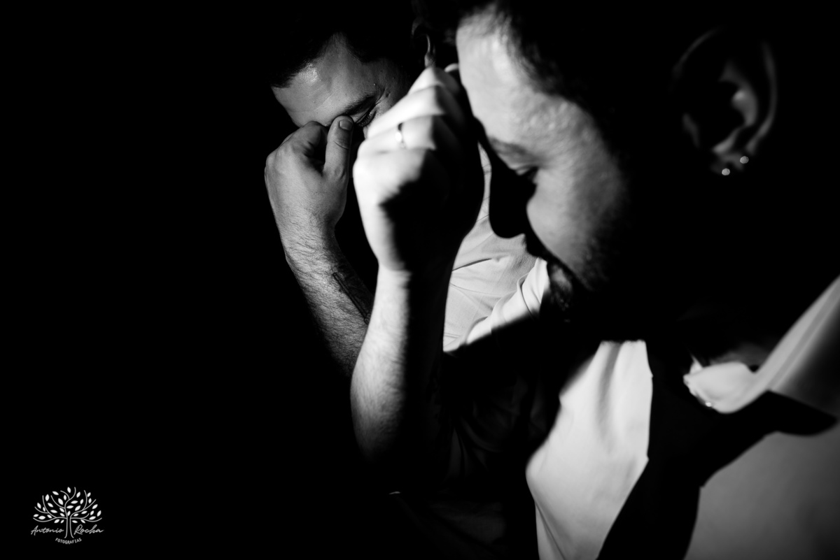 fotógrafos de casamento Pelotas - making of da noiva e do noivo - Quinta Dom Manuel - cerimônia de casamento - festa de casamento animada - dança dos noivos - Vini e Banda - hora do buquê - pré-wedding - Antonio Rocha Fotografias - Renata Dalbann