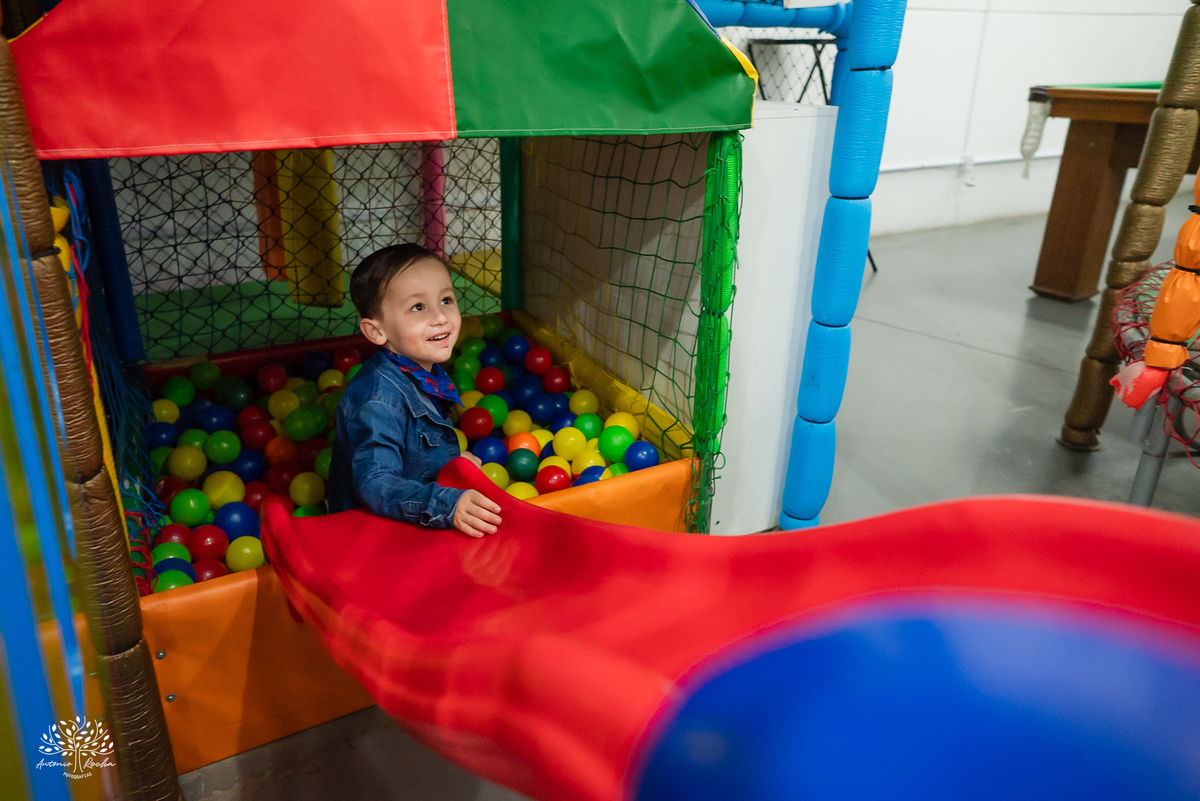 aniversário infantil - festa infantil - fotografia de aniversário - fotografia infantil - dose dupla de aniversário - decoração gatinha marie - decoração homem aranha - salão loly pop - fotografia espontânea - antonio rocha fotografias - renata dalbann