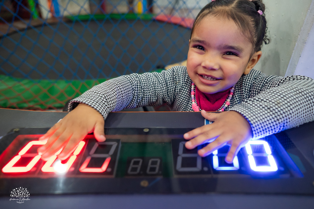 aniversário infantil - festa infantil - fotografia de aniversário - fotografia infantil - dose dupla de aniversário - decoração gatinha marie - decoração homem aranha - salão loly pop - fotografia espontânea - antonio rocha fotografias - renata dalbann