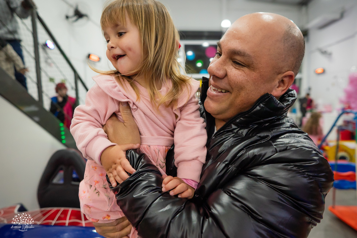 aniversário infantil - festa infantil - fotografia de aniversário - fotografia infantil - dose dupla de aniversário - decoração gatinha marie - decoração homem aranha - salão loly pop - fotografia espontânea - antonio rocha fotografias - renata dalbann