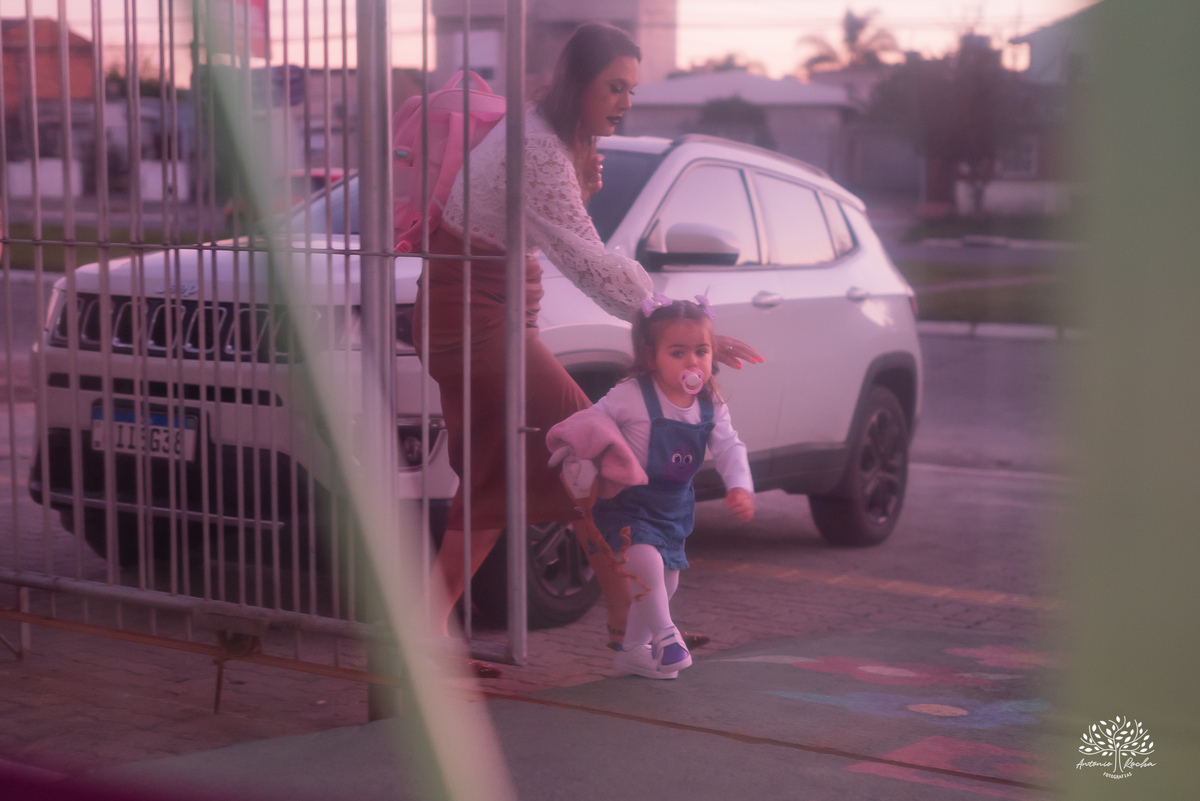 aniversário infantil - fotografia de aniversário - Antonio Rocha Fotografias - - fotografia infantil - lembranças da infância - Bolo Fofo - naninha - parabéns especial - playground - animador Tio Tatá - dança das cadeiras - fotografia de festa - Pelotas