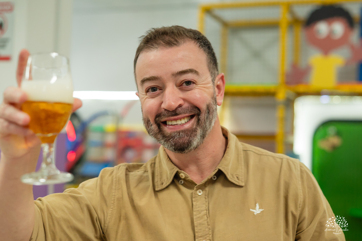 aniversário infantil - fotografia de aniversário - Antonio Rocha Fotografias - - fotografia infantil - lembranças da infância - Bolo Fofo - naninha - parabéns especial - playground - animador Tio Tatá - dança das cadeiras - fotografia de festa - Pelotas