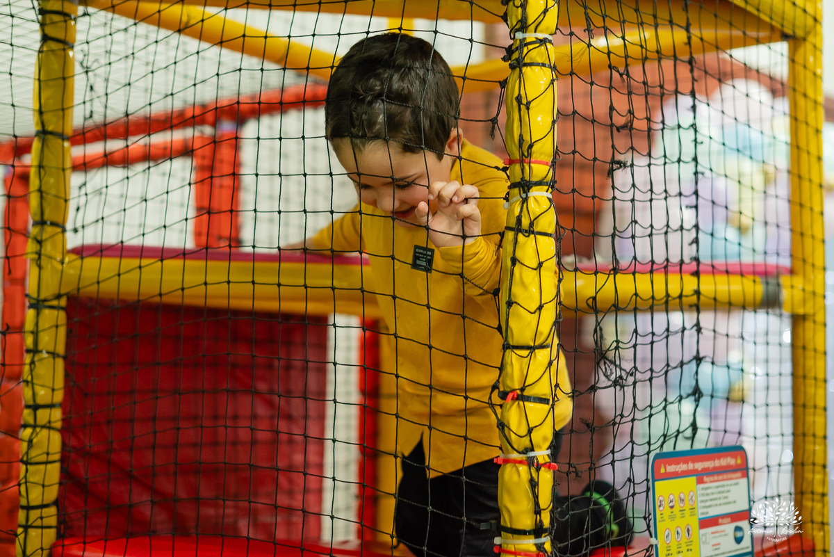 aniversário infantil - fotografia de aniversário - Antonio Rocha Fotografias - - fotografia infantil - lembranças da infância - Bolo Fofo - naninha - parabéns especial - playground - animador Tio Tatá - dança das cadeiras - fotografia de festa - Pelotas