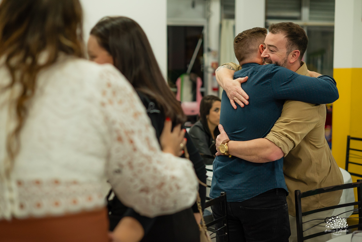 aniversário infantil - fotografia de aniversário - Antonio Rocha Fotografias - - fotografia infantil - lembranças da infância - Bolo Fofo - naninha - parabéns especial - playground - animador Tio Tatá - dança das cadeiras - fotografia de festa - Pelotas