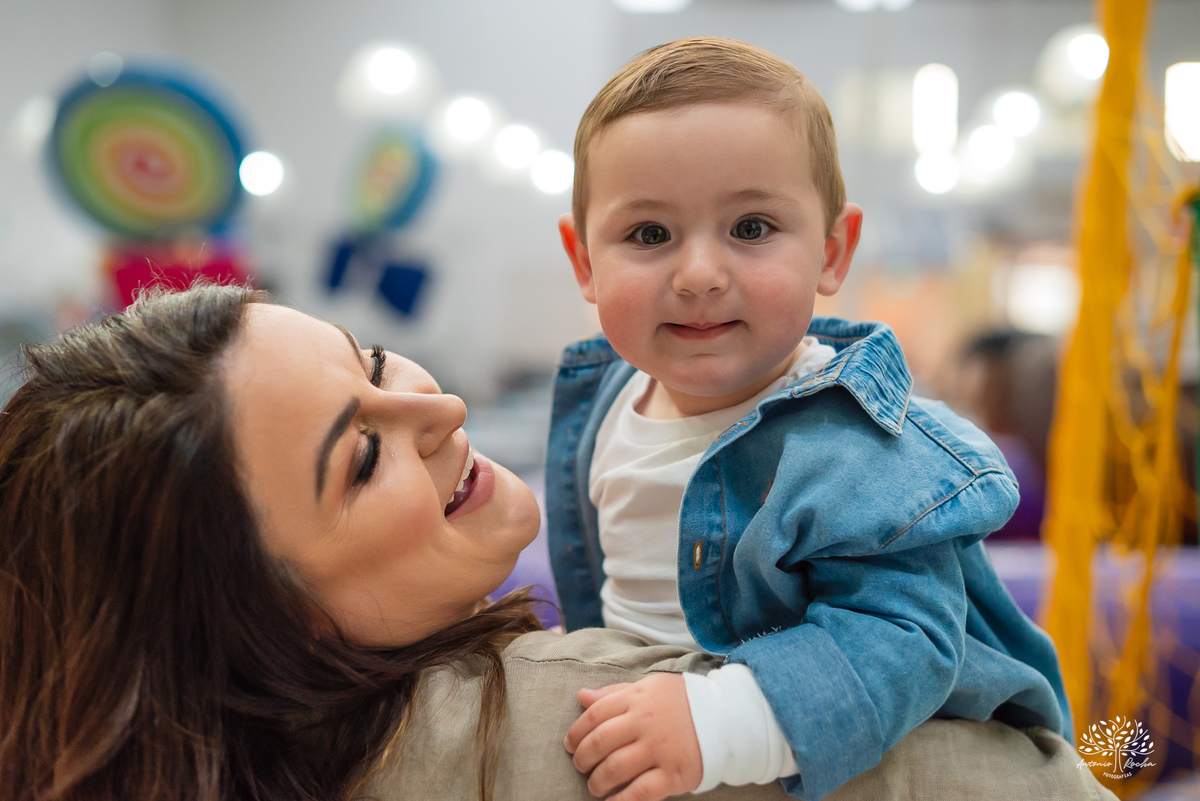 fotógrafo de aniversário infantil - festa de 1 ano - primeiro aninho - Cliff Kids - Galinha Pintadinha - fotografia infantil - fotos de aniversário - Pelotas - ensaio família - festa infantil - fotografia profissional - Antonio Rocha Fotografias - docinho