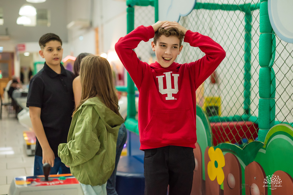 fotógrafo de aniversário infantil - festa de 1 ano - primeiro aninho - Cliff Kids - Galinha Pintadinha - fotografia infantil - fotos de aniversário - Pelotas - ensaio família - festa infantil - fotografia profissional - Antonio Rocha Fotografias - docinho