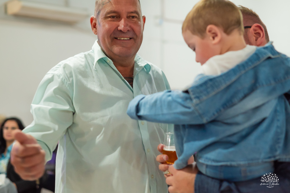 fotógrafo de aniversário infantil - festa de 1 ano - primeiro aninho - Cliff Kids - Galinha Pintadinha - fotografia infantil - fotos de aniversário - Pelotas - ensaio família - festa infantil - fotografia profissional - Antonio Rocha Fotografias - docinho