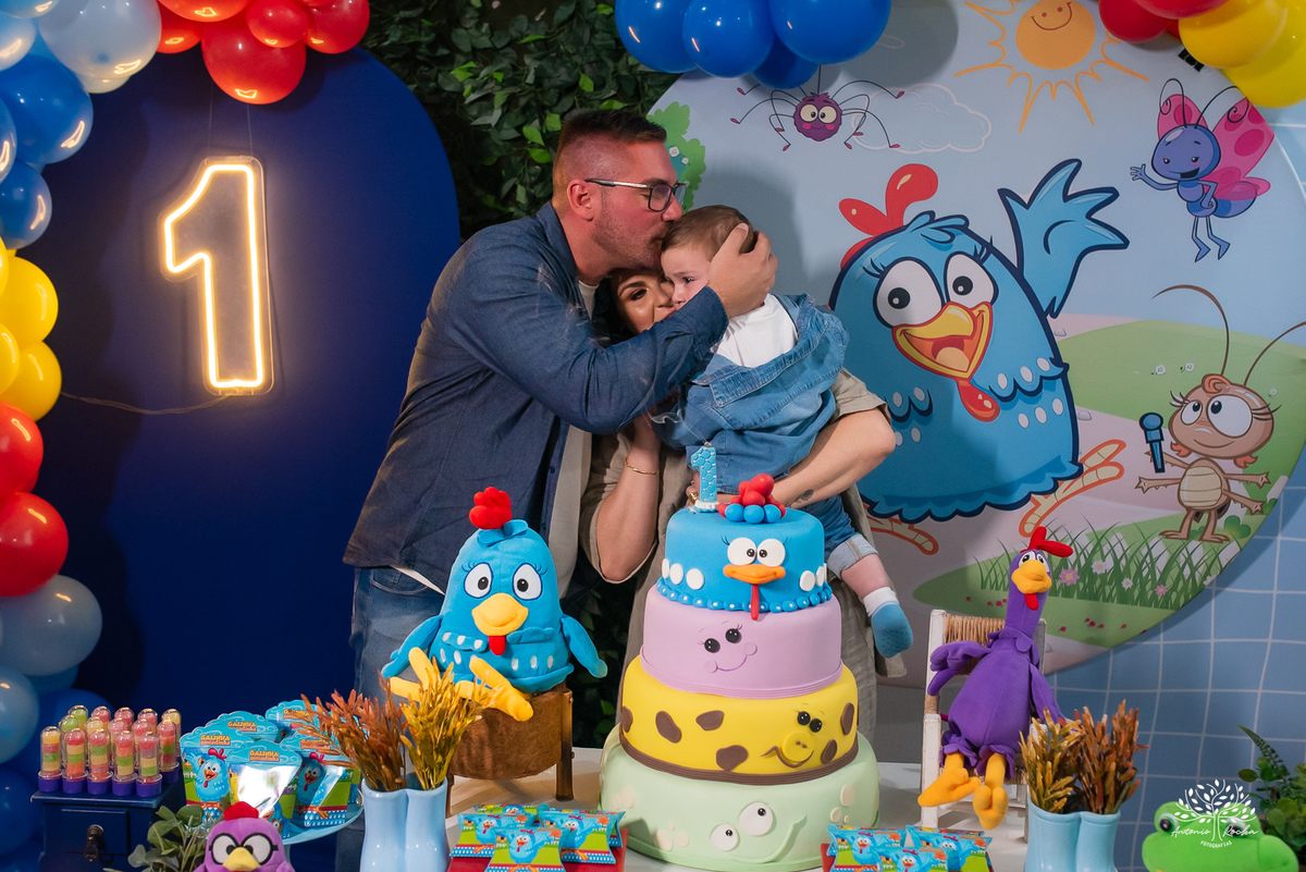 fotógrafo de aniversário infantil - festa de 1 ano - primeiro aninho - Cliff Kids - Galinha Pintadinha - fotografia infantil - fotos de aniversário - Pelotas - ensaio família - festa infantil - fotografia profissional - Antonio Rocha Fotografias - docinho