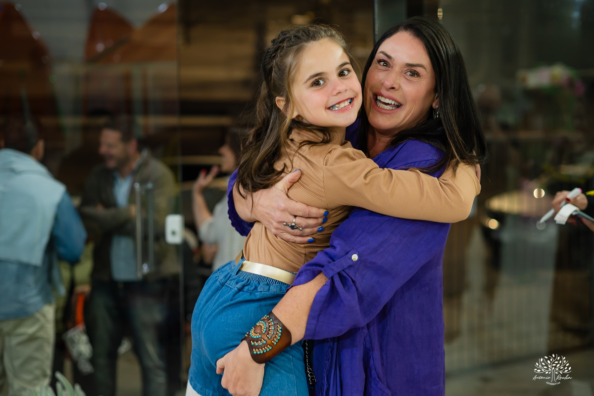 aniversário infantil - fotografia de festa - fotografia espontânea – Show do parabéns - tirolesa - barco vick - torre de aventuras - fotografia de crianças - lembranças de família - festa tema capivara - Pelotas - Antonio Rocha Fotografias - tio guigui