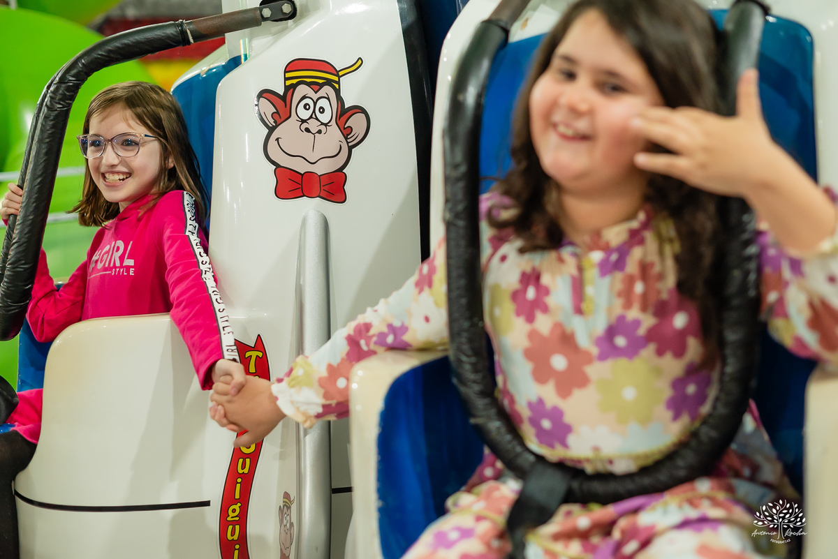 aniversário infantil - fotografia de festa - fotografia espontânea – Show do parabéns - tirolesa - barco vick - torre de aventuras - fotografia de crianças - lembranças de família - festa tema capivara - Pelotas - Antonio Rocha Fotografias - tio guigui