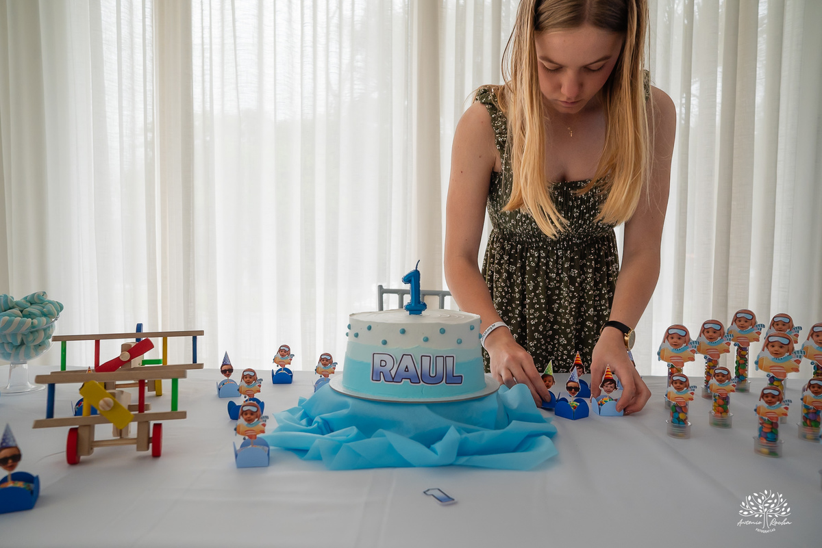 fotógrafo de aniversário infantil - aniversário de 1 ano - fotografia de família - festa de aniversário - fotógrafo em Pelotas - ensaio infantil - festa de um aninho - fotógrafo de crianças - aniversário em condomínio - Antonio Rocha Fotografias - Aviador