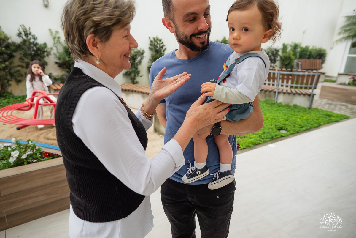 fotógrafo de aniversário infantil - aniversário de 1 ano - fotografia de família - festa de aniversário - fotógrafo em Pelotas - ensaio infantil - festa de um aninho - fotógrafo de crianças - aniversário em condomínio - Antonio Rocha Fotografias - Aviador