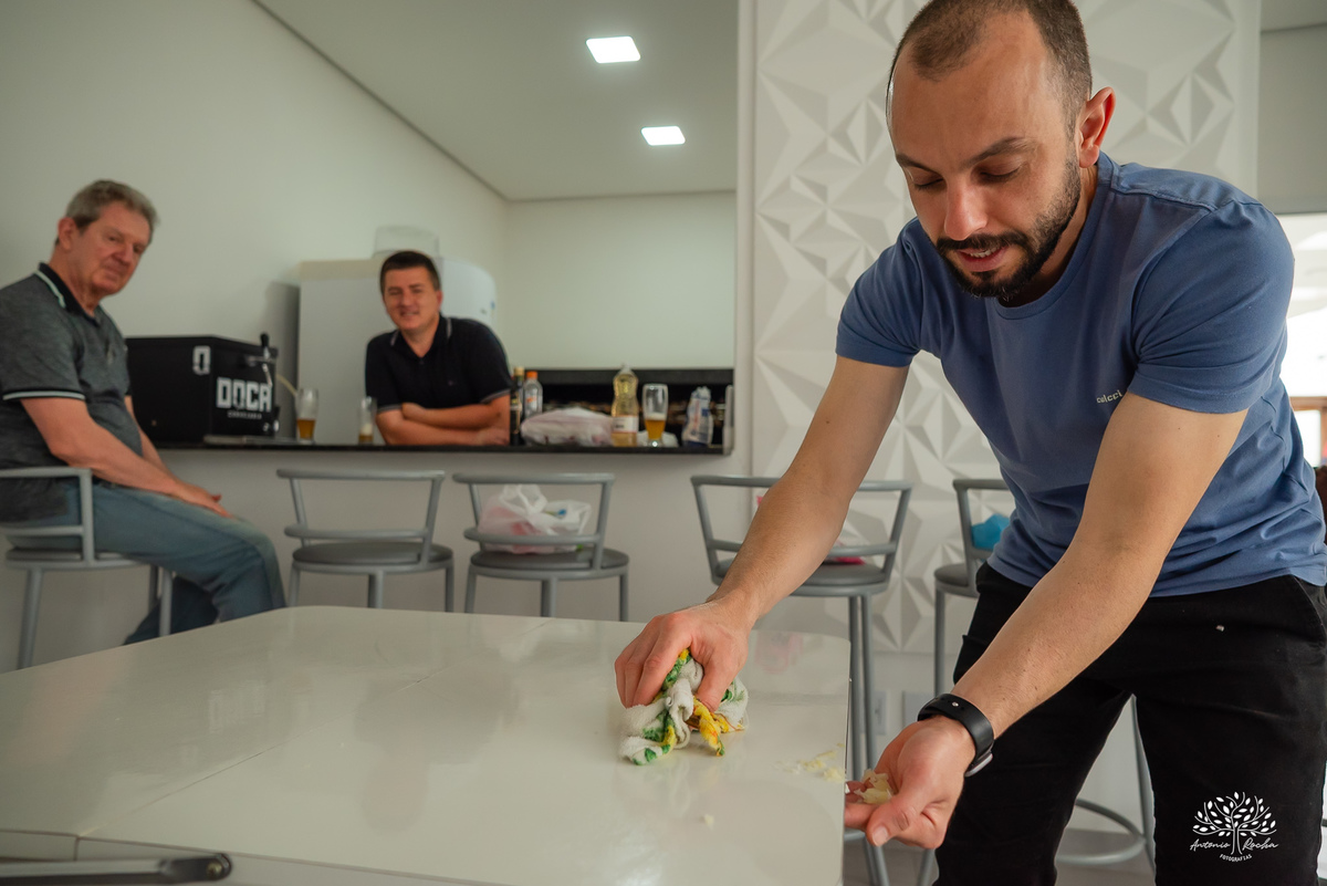 fotógrafo de aniversário infantil - aniversário de 1 ano - fotografia de família - festa de aniversário - fotógrafo em Pelotas - ensaio infantil - festa de um aninho - fotógrafo de crianças - aniversário em condomínio - Antonio Rocha Fotografias - Aviador