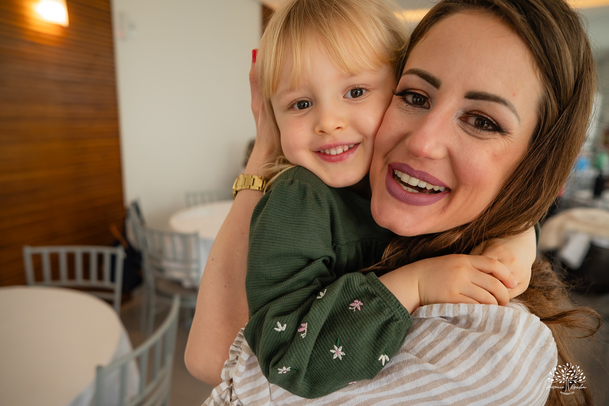 fotógrafo de aniversário infantil - aniversário de 1 ano - fotografia de família - festa de aniversário - fotógrafo em Pelotas - ensaio infantil - festa de um aninho - fotógrafo de crianças - aniversário em condomínio - Antonio Rocha Fotografias - Aviador