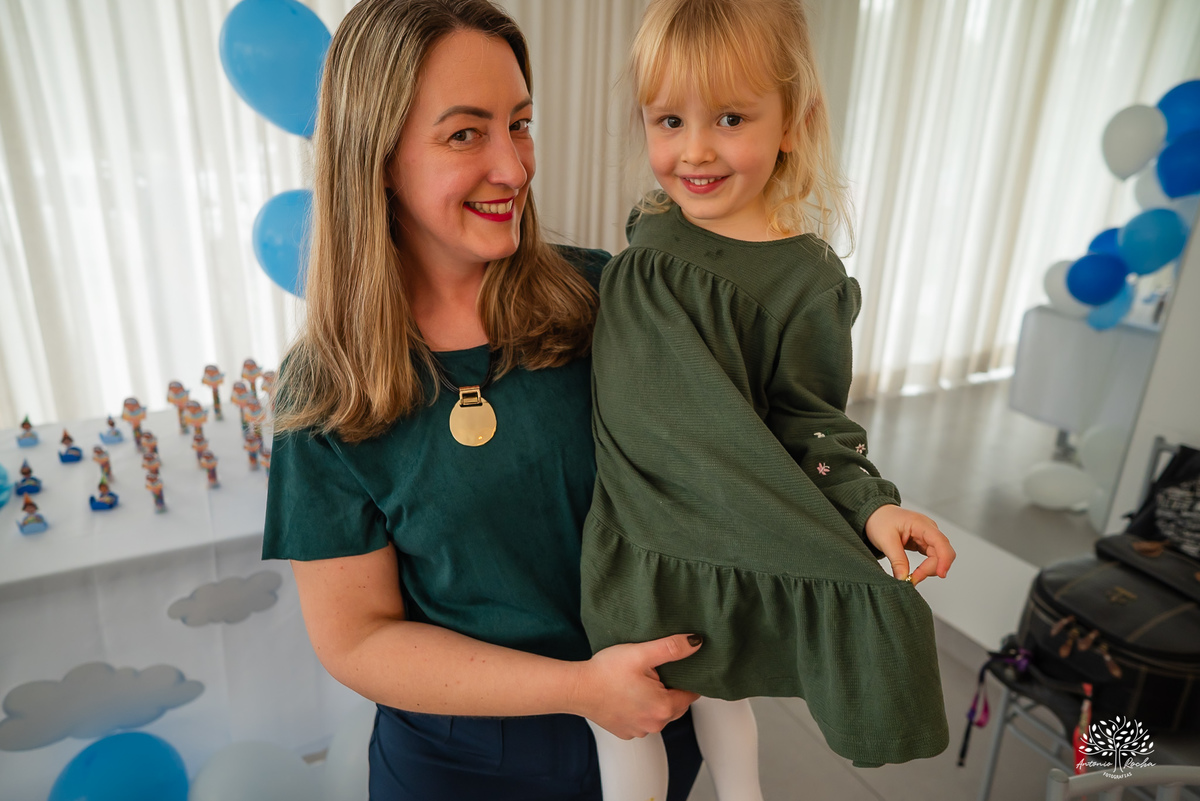 fotógrafo de aniversário infantil - aniversário de 1 ano - fotografia de família - festa de aniversário - fotógrafo em Pelotas - ensaio infantil - festa de um aninho - fotógrafo de crianças - aniversário em condomínio - Antonio Rocha Fotografias - Aviador