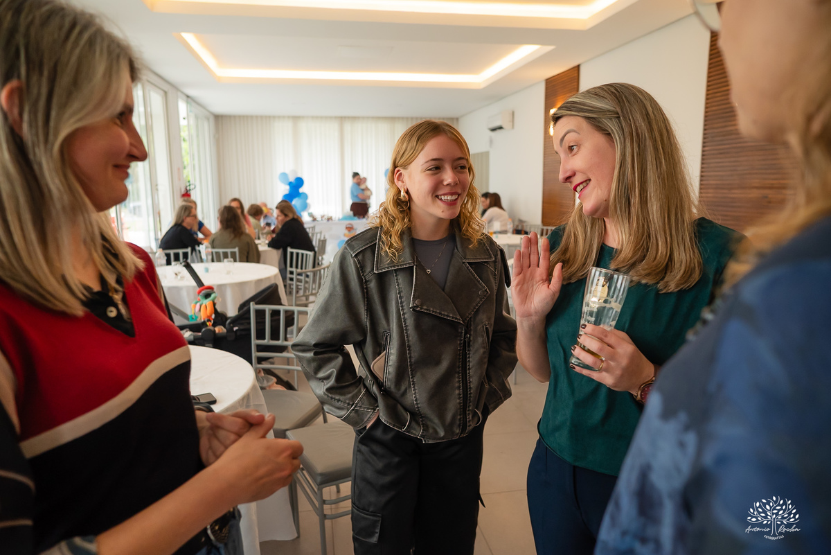 fotógrafo de aniversário infantil - aniversário de 1 ano - fotografia de família - festa de aniversário - fotógrafo em Pelotas - ensaio infantil - festa de um aninho - fotógrafo de crianças - aniversário em condomínio - Antonio Rocha Fotografias - Aviador