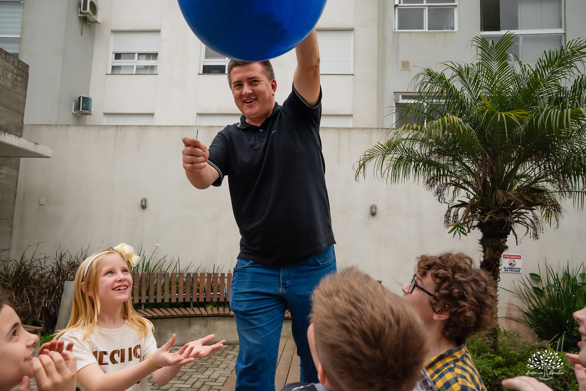fotógrafo de aniversário infantil - aniversário de 1 ano - fotografia de família - festa de aniversário - fotógrafo em Pelotas - ensaio infantil - festa de um aninho - fotógrafo de crianças - aniversário em condomínio - Antonio Rocha Fotografias - Aviador