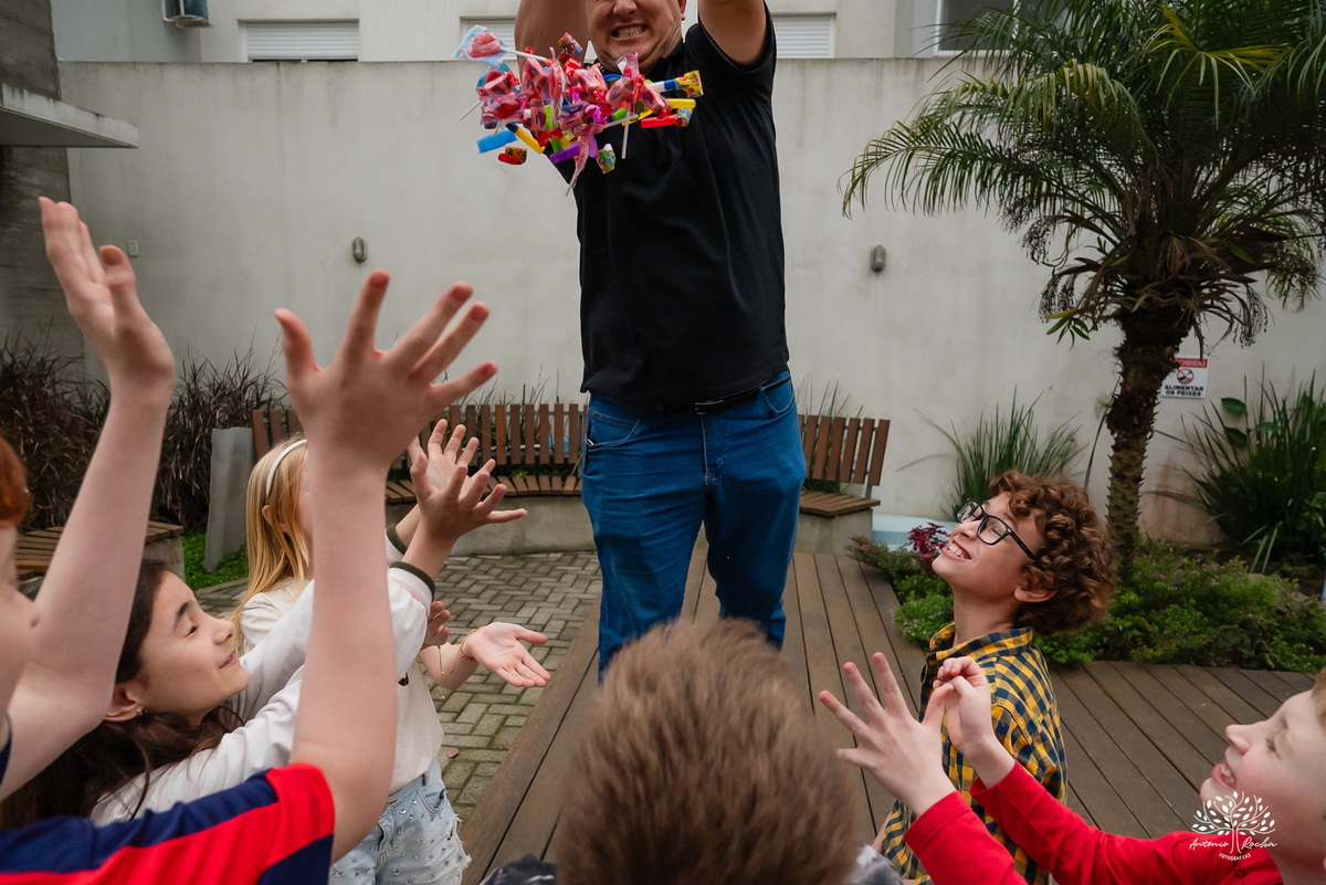 fotógrafo de aniversário infantil - aniversário de 1 ano - fotografia de família - festa de aniversário - fotógrafo em Pelotas - ensaio infantil - festa de um aninho - fotógrafo de crianças - aniversário em condomínio - Antonio Rocha Fotografias - Aviador