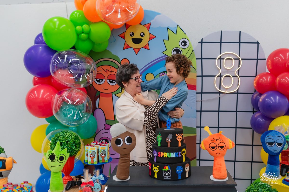 fotografia infantil - aniversário infantil - fotógrafo em Pelotas - ensaio infantil - festa de 8 anos - família reunida - registro de infância - fotografia de família - Antonio Rocha Fotografias - fotografia espontânea – Cliff Kids – Sprunki - Gamer