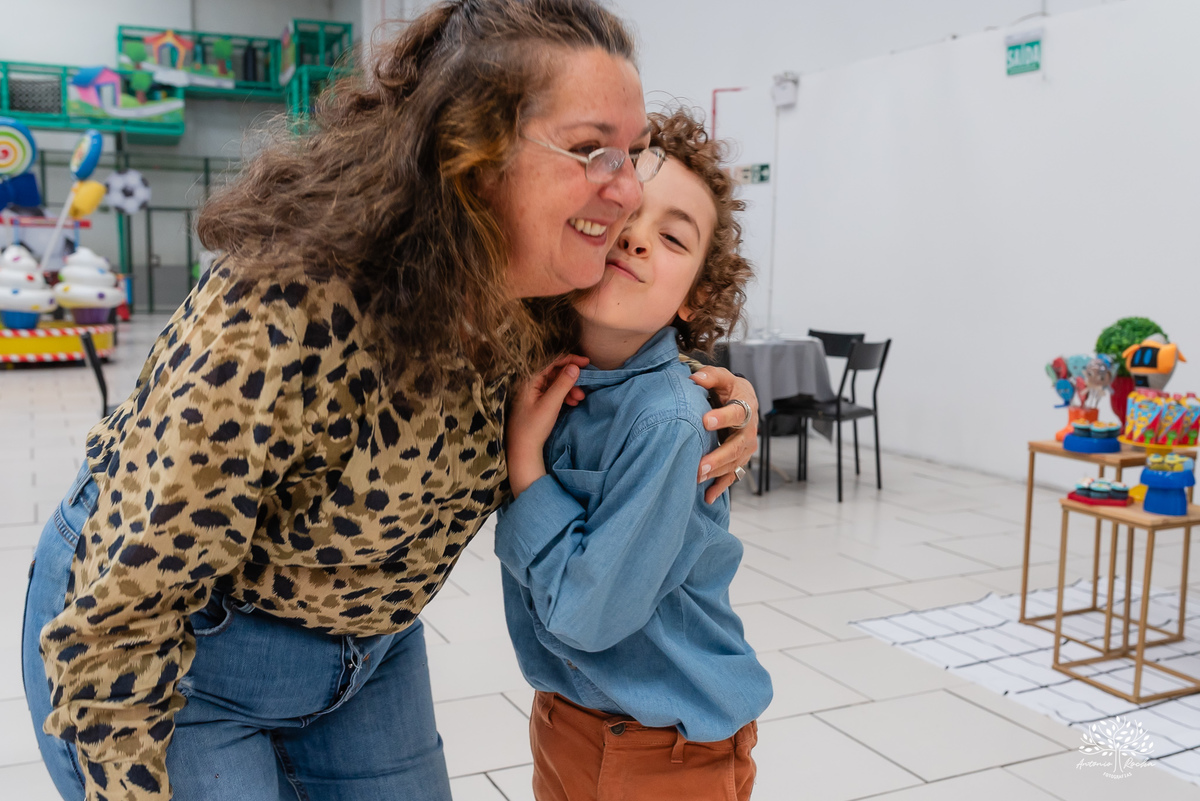 fotografia infantil - aniversário infantil - fotógrafo em Pelotas - ensaio infantil - festa de 8 anos - família reunida - registro de infância - fotografia de família - Antonio Rocha Fotografias - fotografia espontânea – Cliff Kids – Sprunki - Gamer