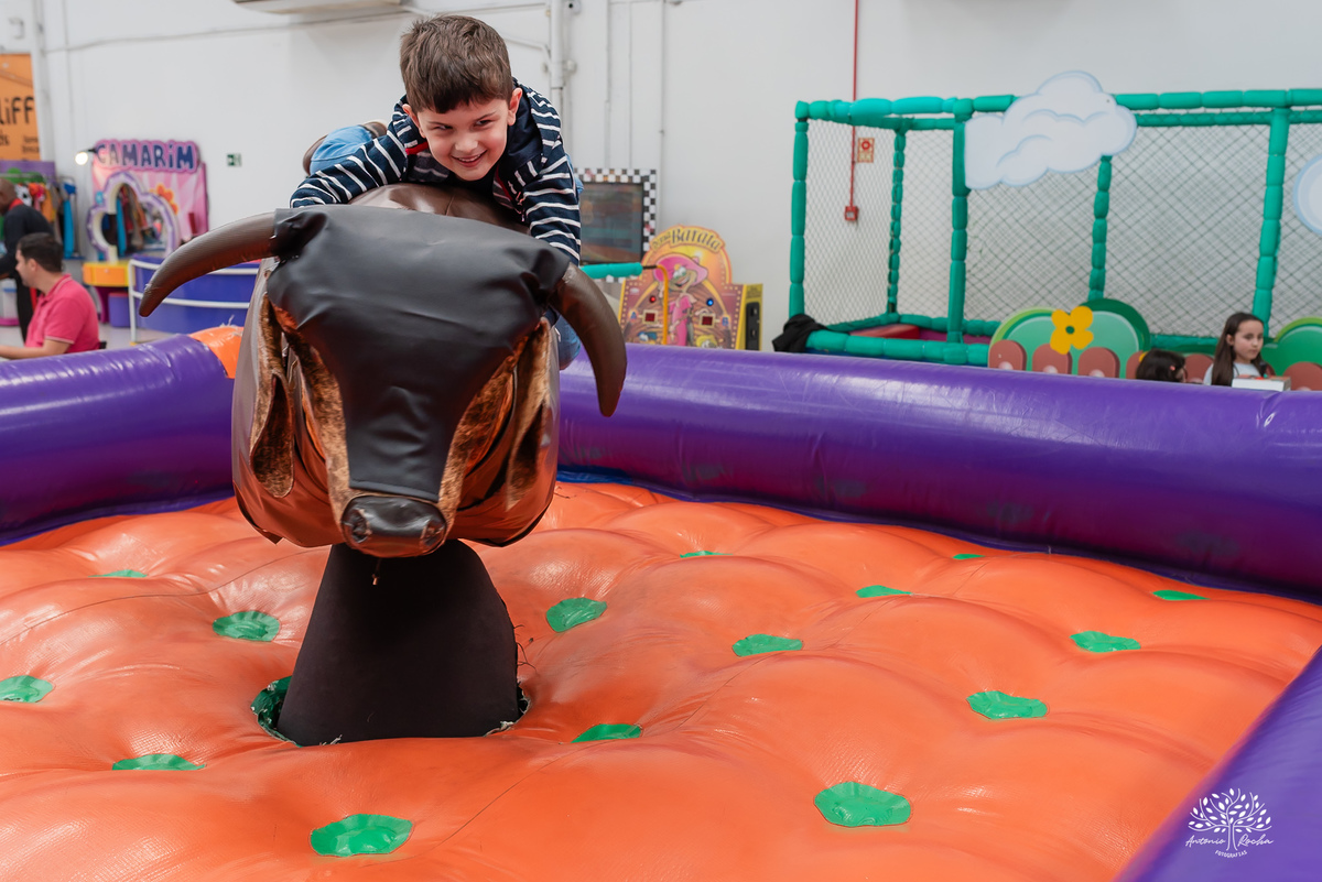 fotografia infantil - aniversário infantil - fotógrafo em Pelotas - ensaio infantil - festa de 8 anos - família reunida - registro de infância - fotografia de família - Antonio Rocha Fotografias - fotografia espontânea – Cliff Kids – Sprunki - Gamer