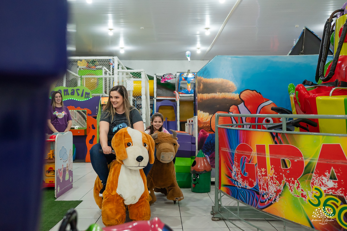 fotografia infantil - festa dupla - aniversário infantil - fotógrafo em Pelotas - Antonio Rocha Fotografias - ensaio infantil - festa temática - Stitch - futebol - Meu Herói - Leão - Angel - Grêmio - Quadra de Futebol - Pintura Facial - Arte Riso - irmãos