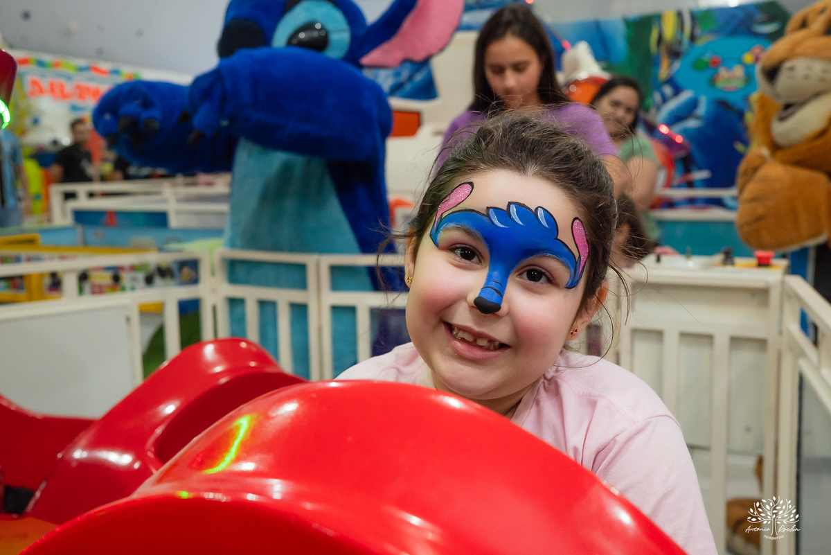 fotografia infantil - festa dupla - aniversário infantil - fotógrafo em Pelotas - Antonio Rocha Fotografias - ensaio infantil - festa temática - Stitch - futebol - Meu Herói - Leão - Angel - Grêmio - Quadra de Futebol - Pintura Facial - Arte Riso - irmãos
