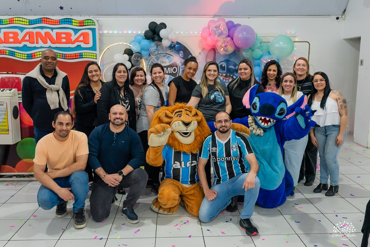 fotografia infantil - festa dupla - aniversário infantil - fotógrafo em Pelotas - Antonio Rocha Fotografias - ensaio infantil - festa temática - Stitch - futebol - Meu Herói - Leão - Angel - Grêmio - Quadra de Futebol - Pintura Facial - Arte Riso - irmãos