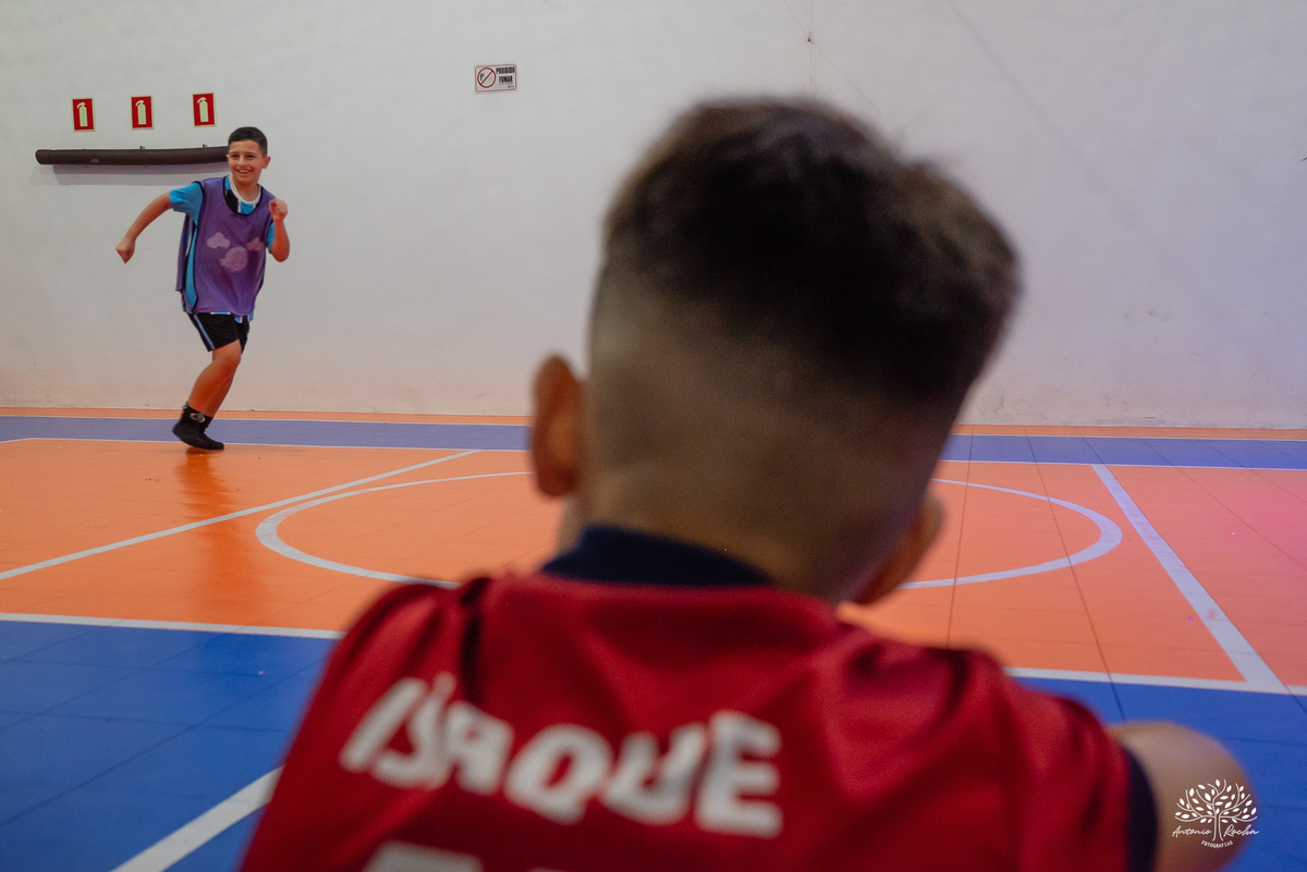 fotografia infantil - festa dupla - aniversário infantil - fotógrafo em Pelotas - Antonio Rocha Fotografias - ensaio infantil - festa temática - Stitch - futebol - Meu Herói - Leão - Angel - Grêmio - Quadra de Futebol - Pintura Facial - Arte Riso - irmãos