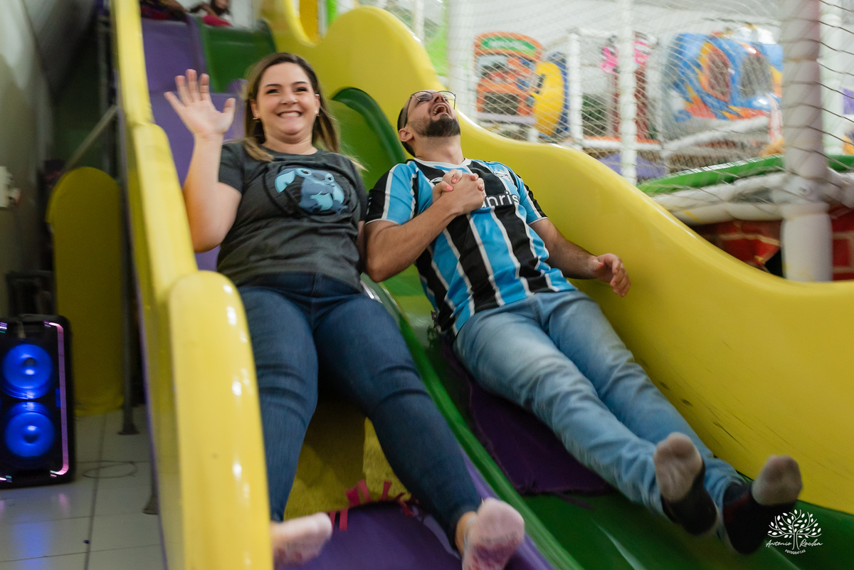 fotografia infantil - festa dupla - aniversário infantil - fotógrafo em Pelotas - Antonio Rocha Fotografias - ensaio infantil - festa temática - Stitch - futebol - Meu Herói - Leão - Angel - Grêmio - Quadra de Futebol - Pintura Facial - Arte Riso - irmãos