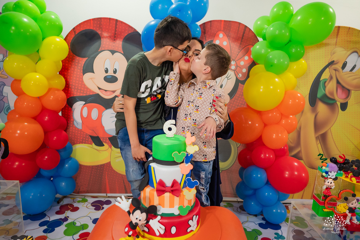 fotografia infantil - aniversário infantil - fotógrafo de festas - fotógrafo em Pelotas -  Antonio Rocha Fotografias - tema Disney - Mickey e Minnie - decoração criativa - fotografia de família - ensaio aniversário - fotografia profissional – Cliff Kids