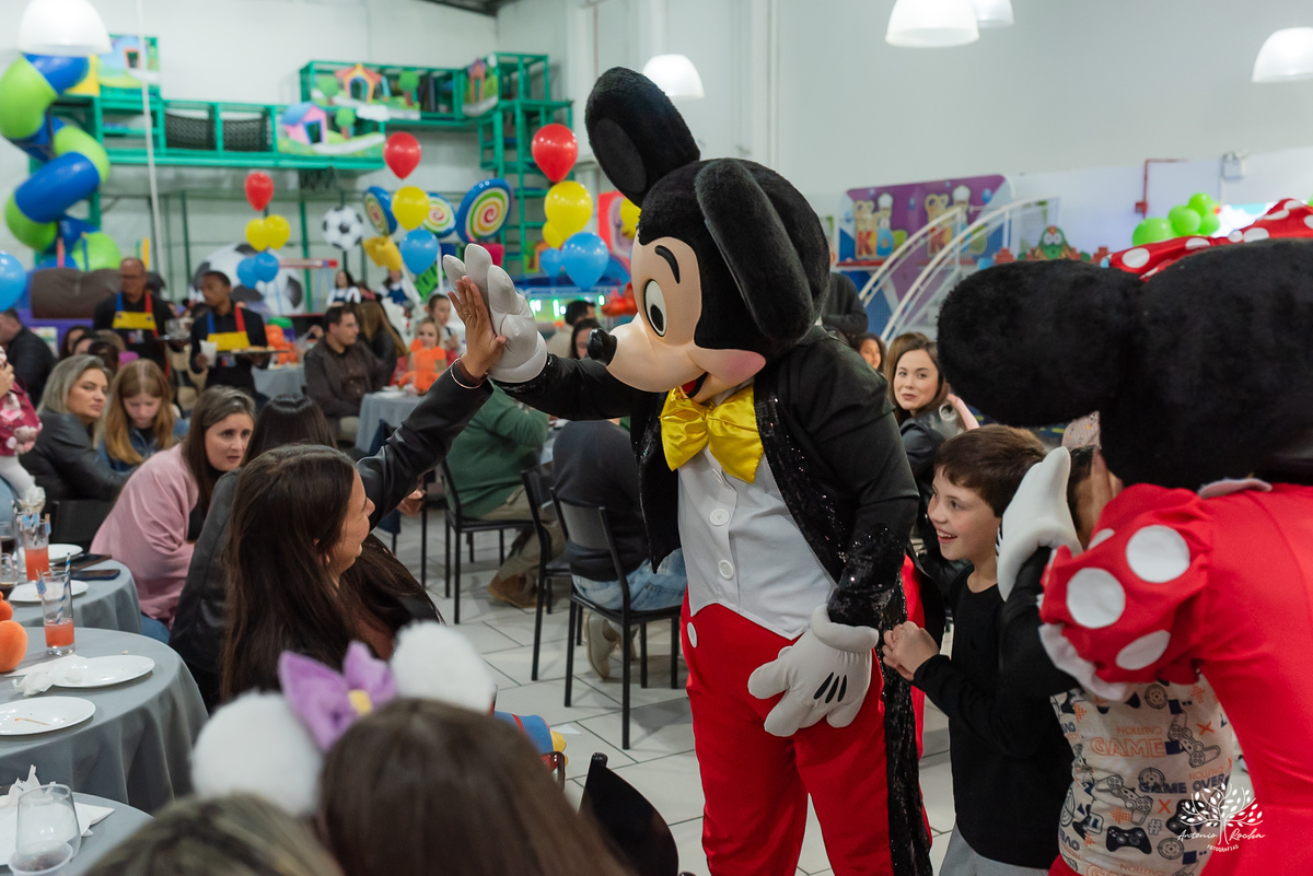 fotografia infantil - aniversário infantil - fotógrafo de festas - fotógrafo em Pelotas -  Antonio Rocha Fotografias - tema Disney - Mickey e Minnie - decoração criativa - fotografia de família - ensaio aniversário - fotografia profissional – Cliff Kids