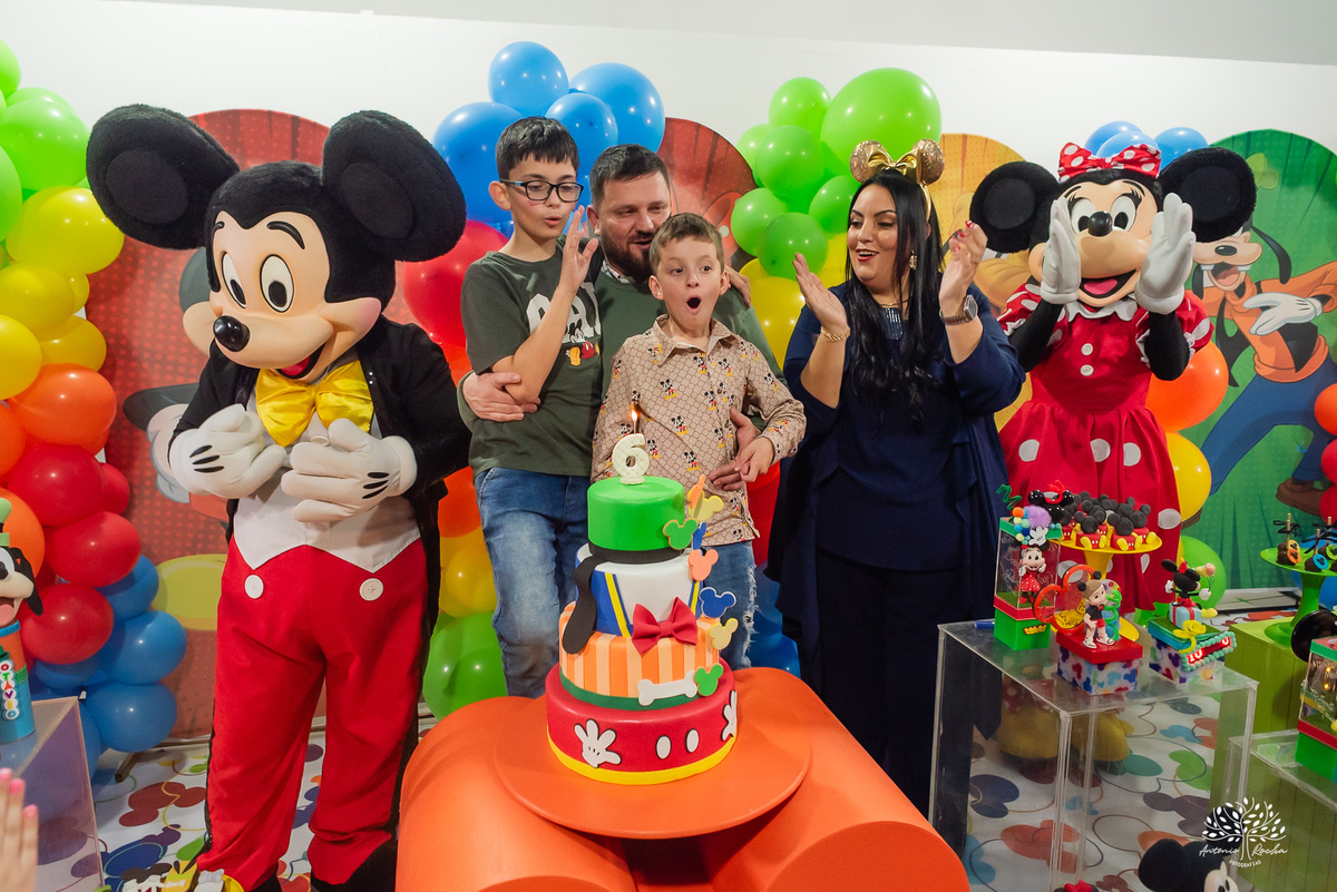 fotografia infantil - aniversário infantil - fotógrafo de festas - fotógrafo em Pelotas -  Antonio Rocha Fotografias - tema Disney - Mickey e Minnie - decoração criativa - fotografia de família - ensaio aniversário - fotografia profissional – Cliff Kids