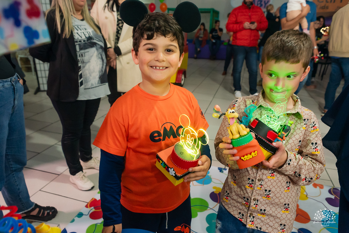 fotografia infantil - aniversário infantil - fotógrafo de festas - fotógrafo em Pelotas -  Antonio Rocha Fotografias - tema Disney - Mickey e Minnie - decoração criativa - fotografia de família - ensaio aniversário - fotografia profissional – Cliff Kids