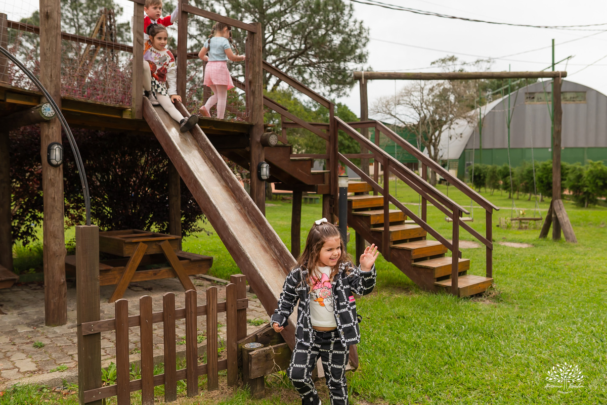 aniversário-infantil - irmãos - festa-dupla - fotografia-infantil - Pelotas - Clube-Dunas - Stitch - espontaneidade - Antonio-Rocha-Fotografias -Animadores - Recreação Pés Descalço - Música ao vivo - Cama Elástica - Balão Surpresa - Personalizados - Bolo