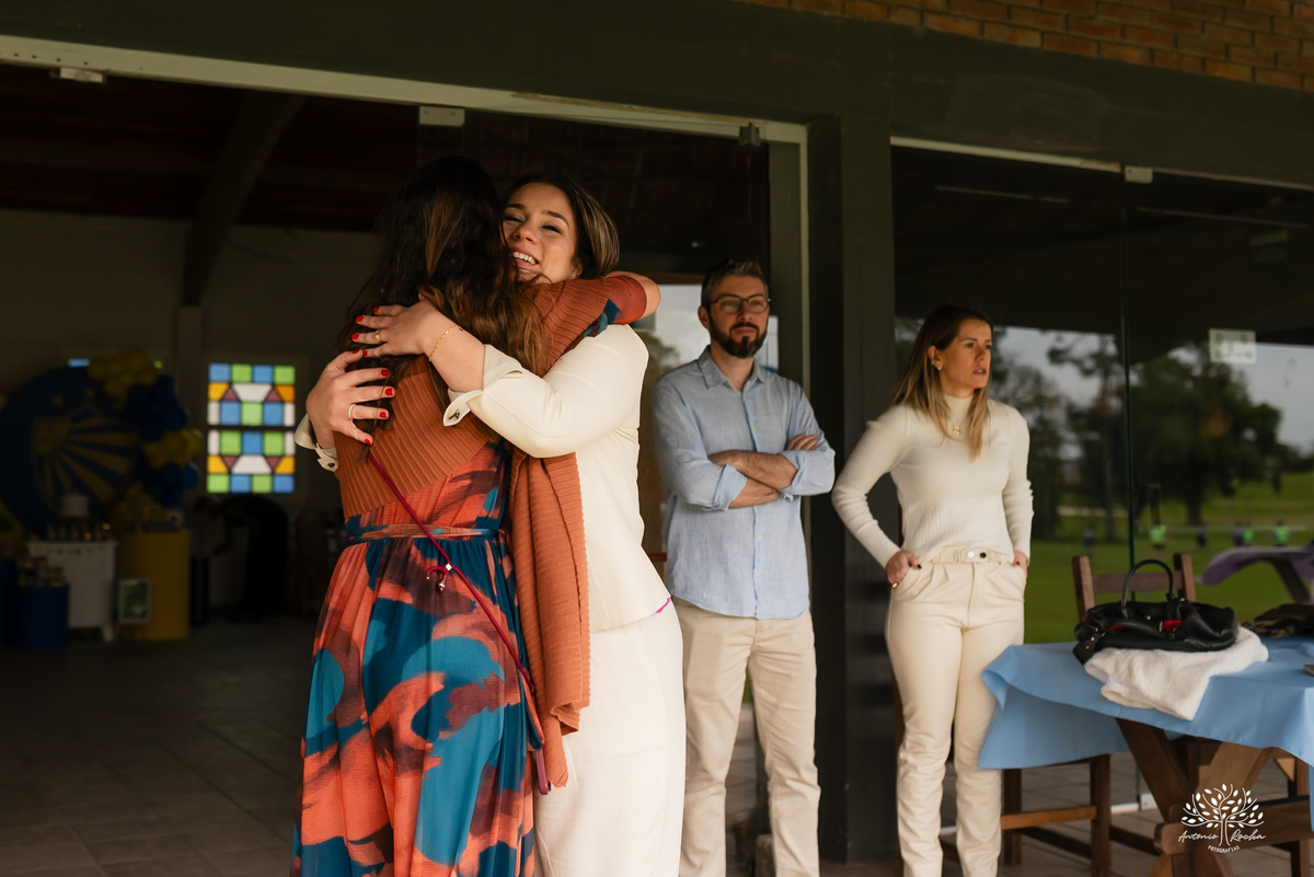 aniversário-infantil - irmãos - festa-dupla - fotografia-infantil - Pelotas - Clube-Dunas - Stitch - espontaneidade - Antonio-Rocha-Fotografias -Animadores - Recreação Pés Descalço - Música ao vivo - Cama Elástica - Balão Surpresa - Personalizados - Bolo