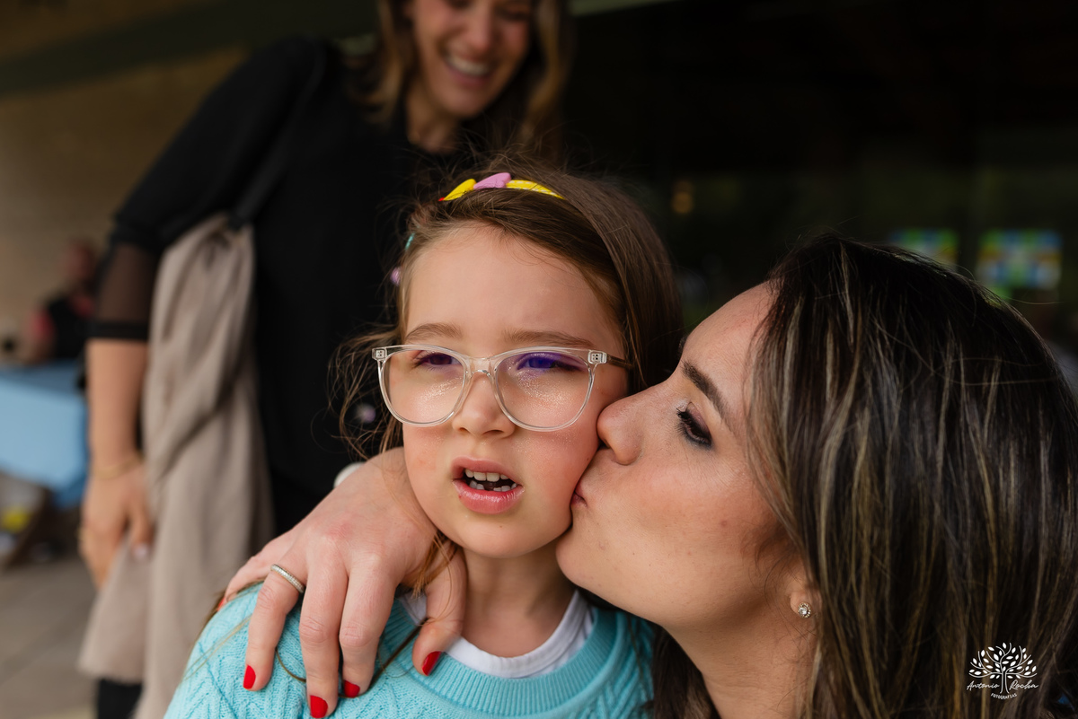 aniversário-infantil - irmãos - festa-dupla - fotografia-infantil - Pelotas - Clube-Dunas - Stitch - espontaneidade - Antonio-Rocha-Fotografias -Animadores - Recreação Pés Descalço - Música ao vivo - Cama Elástica - Balão Surpresa - Personalizados - Bolo