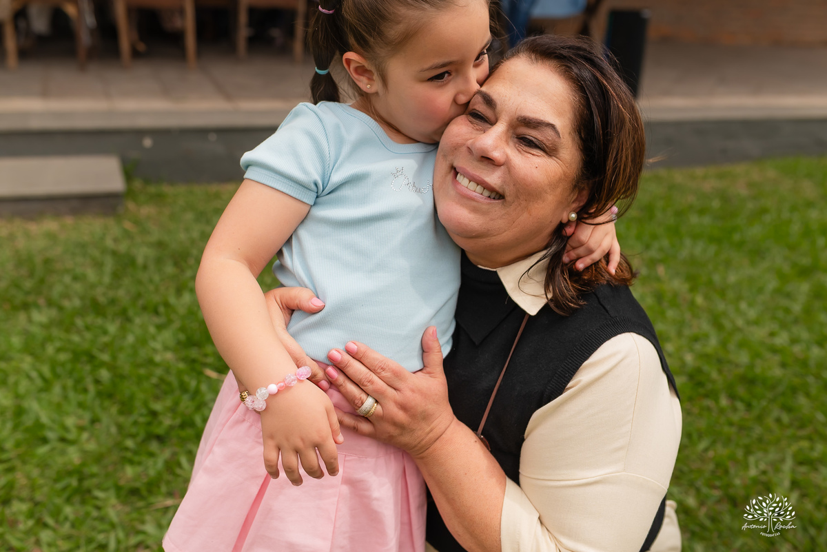 aniversário-infantil - irmãos - festa-dupla - fotografia-infantil - Pelotas - Clube-Dunas - Stitch - espontaneidade - Antonio-Rocha-Fotografias -Animadores - Recreação Pés Descalço - Música ao vivo - Cama Elástica - Balão Surpresa - Personalizados - Bolo