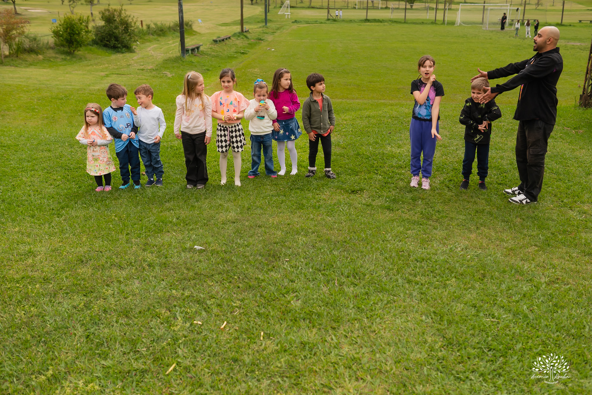 aniversário-infantil - irmãos - festa-dupla - fotografia-infantil - Pelotas - Clube-Dunas - Stitch - espontaneidade - Antonio-Rocha-Fotografias -Animadores - Recreação Pés Descalço - Música ao vivo - Cama Elástica - Balão Surpresa - Personalizados - Bolo