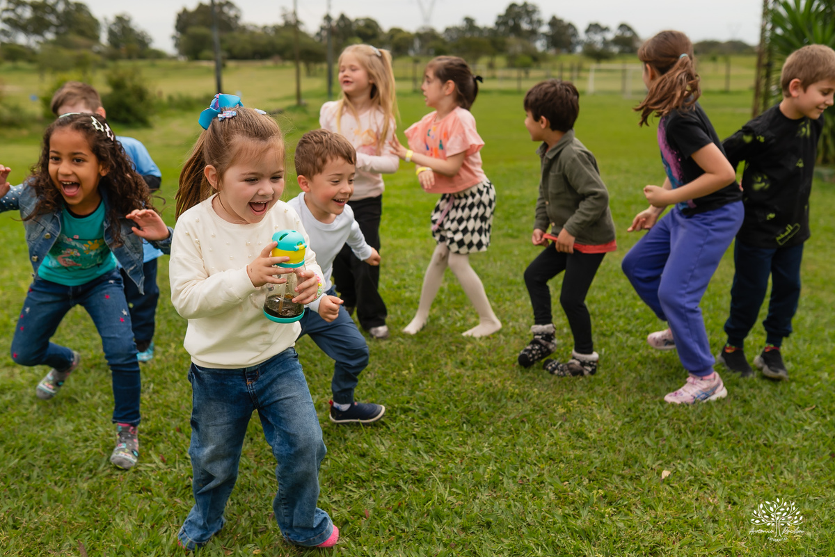 aniversário-infantil - irmãos - festa-dupla - fotografia-infantil - Pelotas - Clube-Dunas - Stitch - espontaneidade - Antonio-Rocha-Fotografias -Animadores - Recreação Pés Descalço - Música ao vivo - Cama Elástica - Balão Surpresa - Personalizados - Bolo